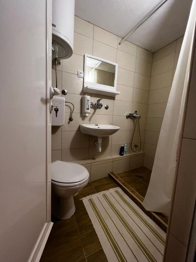 Hotel Ljubav Stara Zaovine à Lazici Extérieur photo