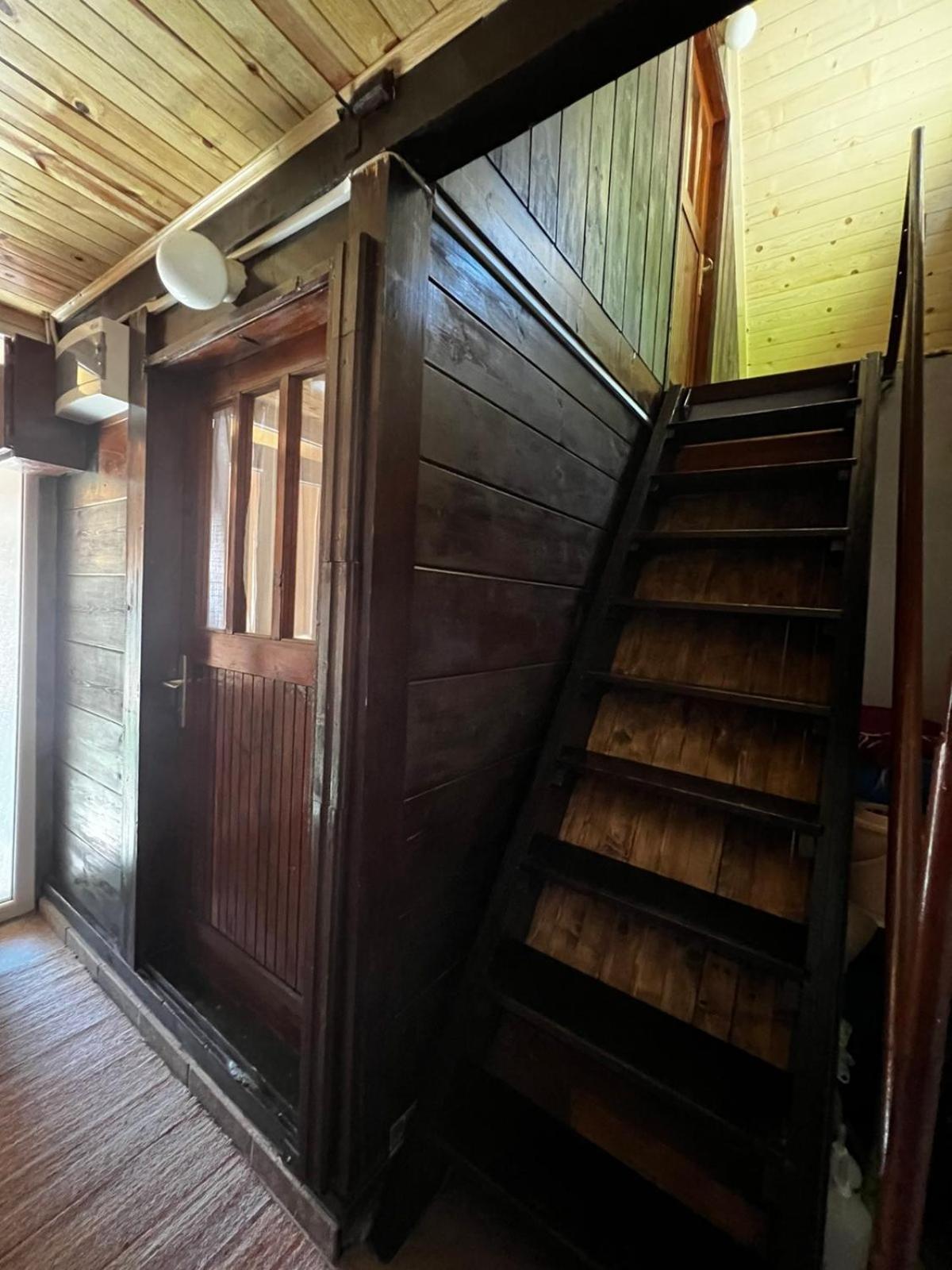 Hotel Ljubav Stara Zaovine à Lazici Extérieur photo