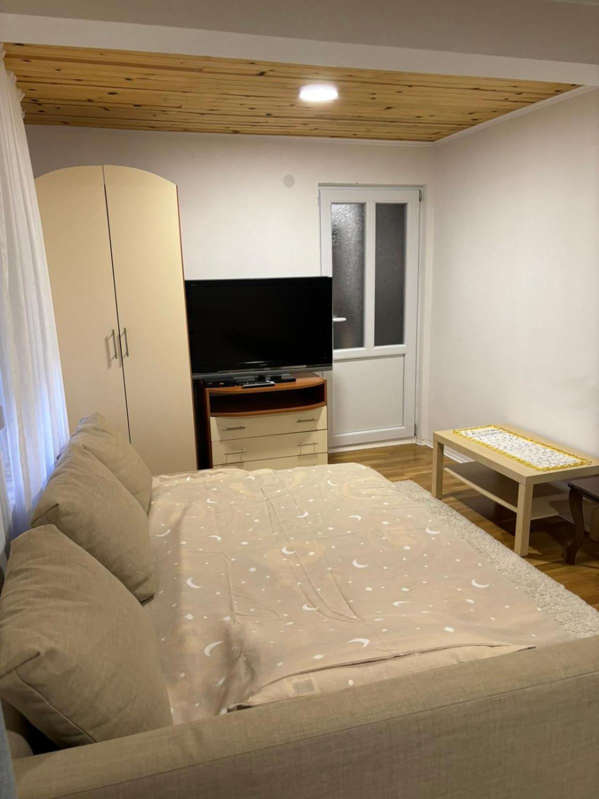 Hotel Ljubav Stara Zaovine à Lazici Extérieur photo