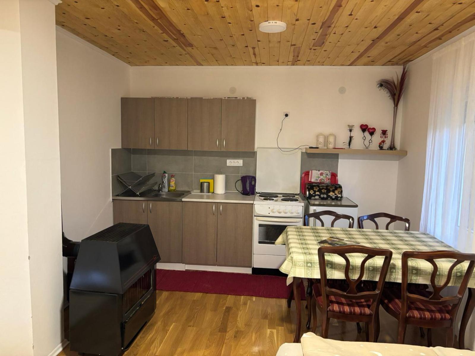 Hotel Ljubav Stara Zaovine à Lazici Extérieur photo