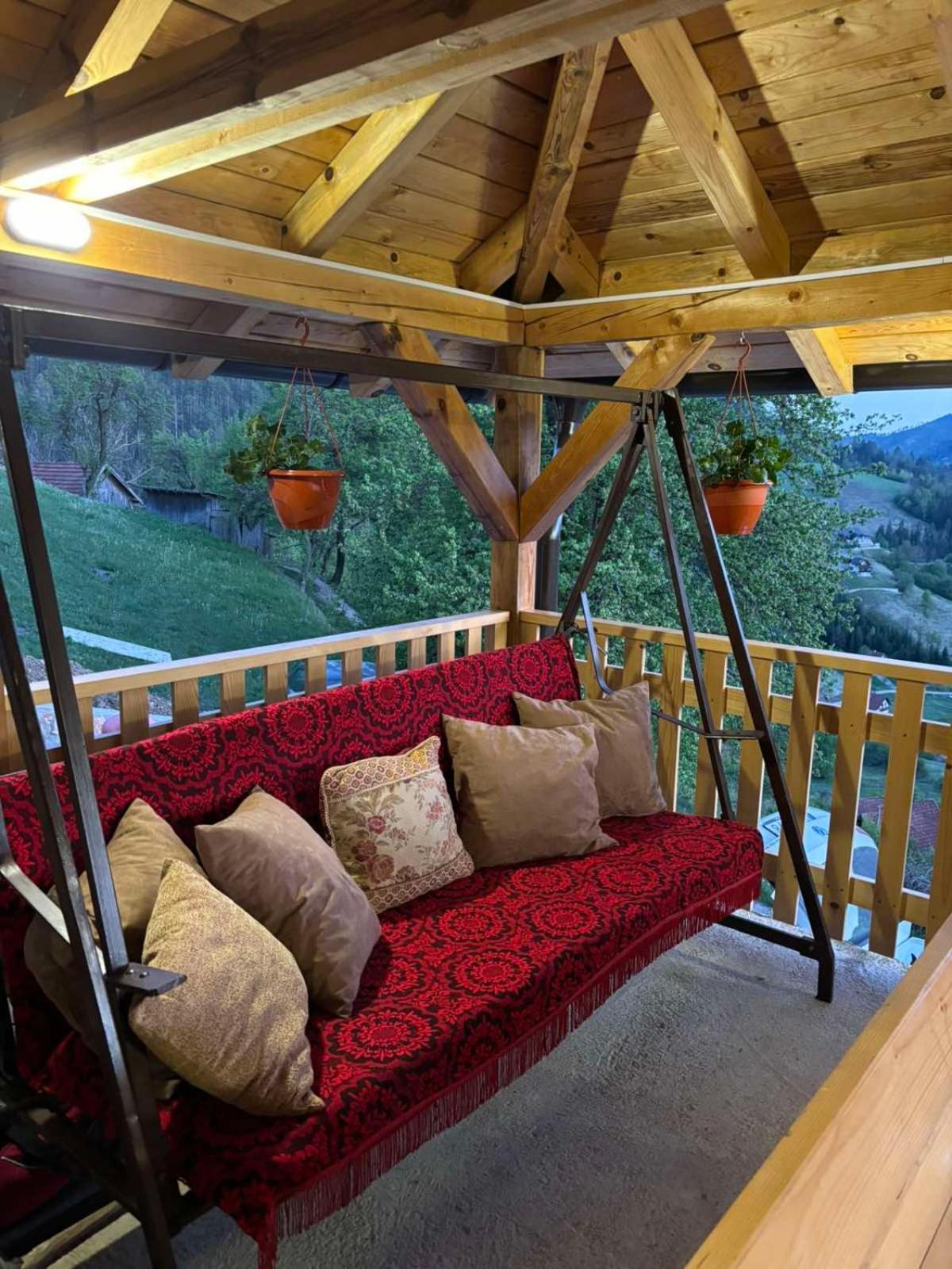 Hotel Ljubav Stara Zaovine à Lazici Extérieur photo