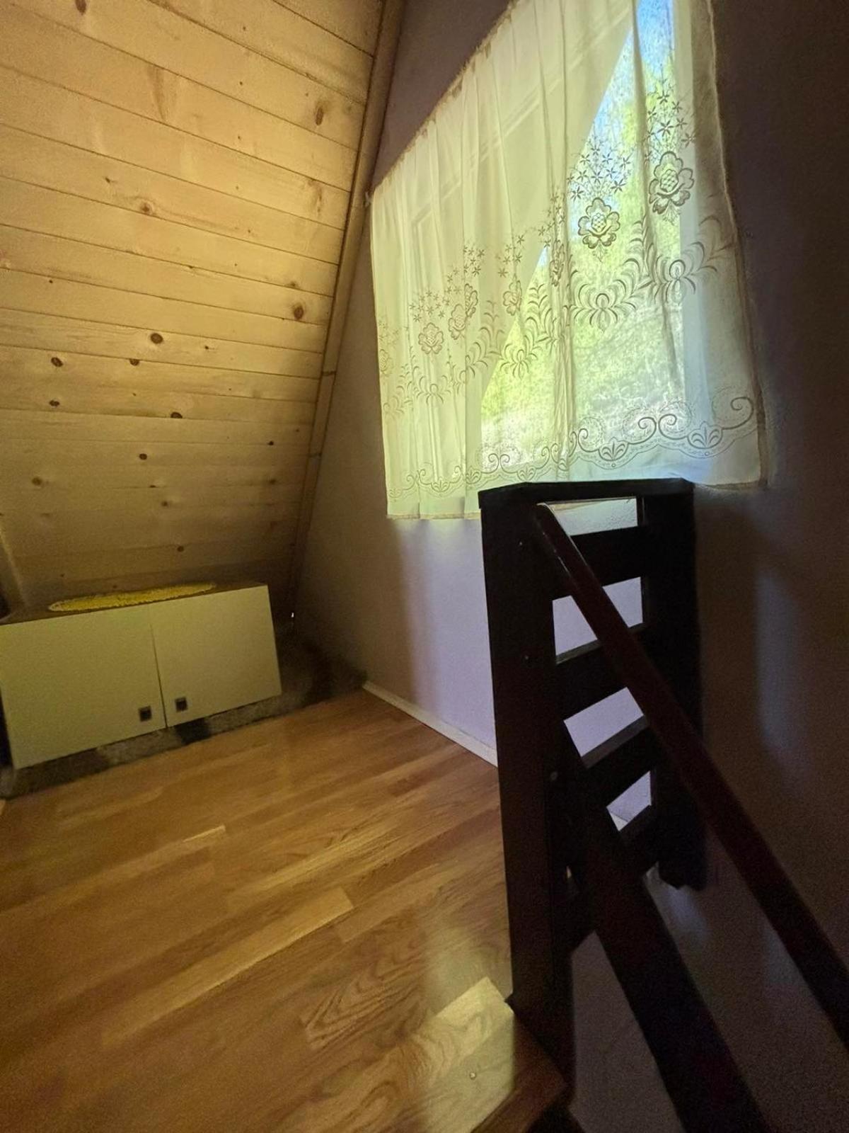Hotel Ljubav Stara Zaovine à Lazici Extérieur photo